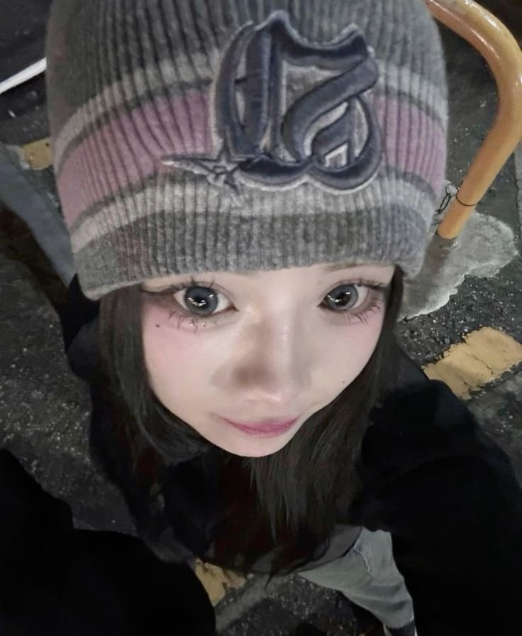 toccoja's profile picture. AIにイラストを書いてもらうために文字で考える人🎨 オリキャラの水羽のキャラクターデザインやストーリーを制作中✨ YouTubeで旅行動画も投稿しています⛴🚞 #AIイラスト部 https://t.co/VihyHcMJA0