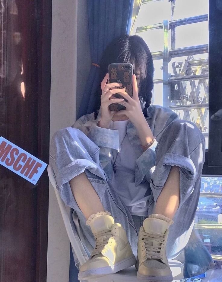 tori1018111's profile picture. SIerから自社開発へ。SE兼プロデューサー兼ディレクターとして、新たな挑戦を楽しみながらシステム開発に奮闘中！ 仕事もプライベートも、少しずつ“はみ出し”ながら自分らしい人生を生きる為に、ガジェット・ゲーム・本・プロレス・AIアート・ゴルフ・肉・酒をこよなく愛し日々全力で生きてます。