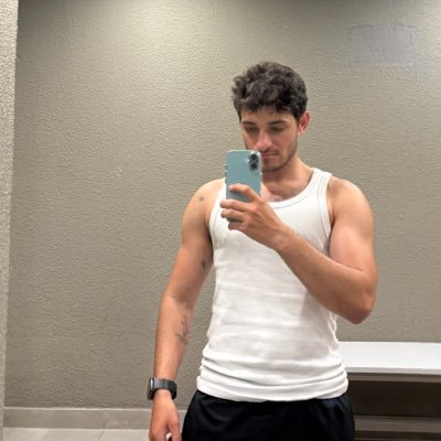 jowgrocha's profile picture. fonoaudiólogo nas horas ocupadas