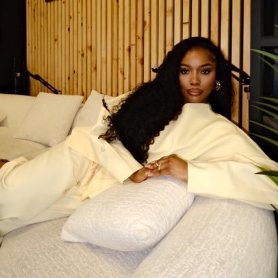 ms0nigghaz's profile picture. Je suis entièrement consacrée à améliorer ma vie. #theGIRLSpace