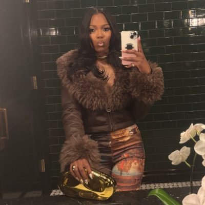 __naee2x's profile picture. 