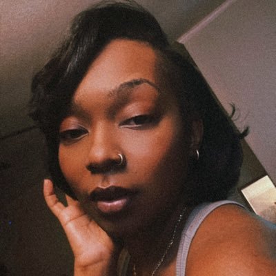 ohthatsdesha_'s profile picture. hope you find what you’re looking for. 🙂‍↔️