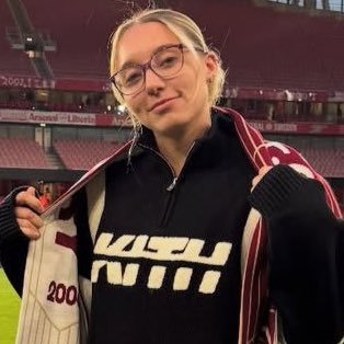 bueckerrs's profile picture. 25