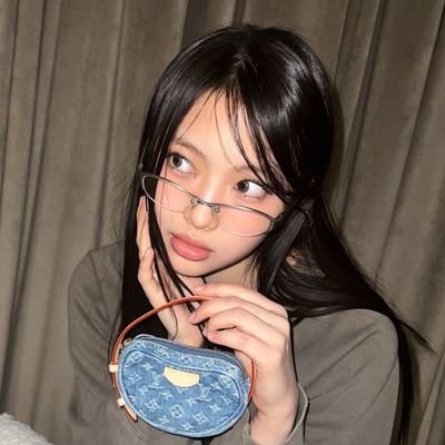 njzfancy's profile picture. ouvindo pinkpatheress