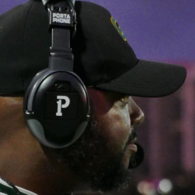 coachsmith352's profile picture. Father of 4 Antony Jr. Ty'derian Tania and Adrian. love to enjoy life!   Head Football Coach @oak_ridgefb