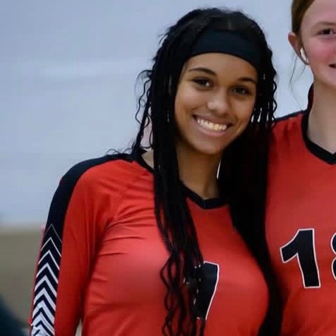 NevaehRuss8a's profile picture. MH/RH, 5’7”/CDHS/ 2026 3362252505