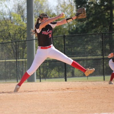 Emma_Rickman30's profile picture. Lord Botetourt| c/o 2029 | 🏀@GataBasketball (5’10” Wing/Post)| 🥎 @VAPhoenixGallo (P/UT)| NCAA ID# 2506653479