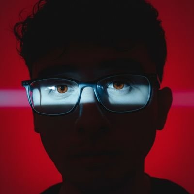 Onyser27's profile picture. Fanático de los videojuegos 🎮 Hylian | Lvl. 28 | Amante del automovilismo 🏁🏎️  | Kpop ❤️ | #Klee