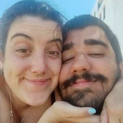 irwnxsz's profile picture. whatever happens here, stays here.