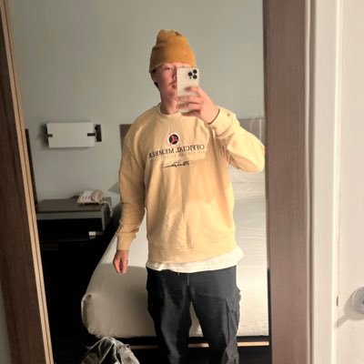 benjaminnpakk's profile picture. korean-american