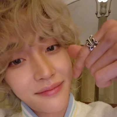 gleaming_wonbin's profile picture. 