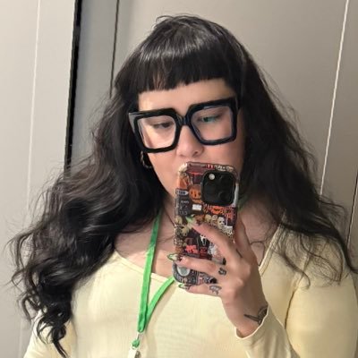 dointheunstuck's profile picture. spooky mommy