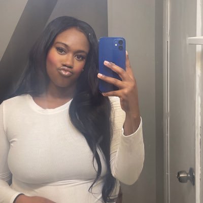 trxiave's profile picture. Too solid for anything sucka | JJM💚