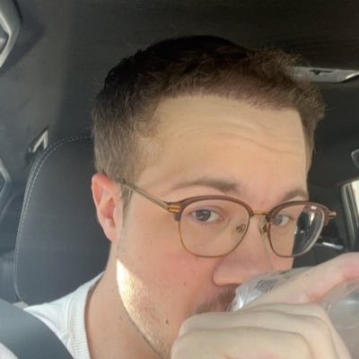 vellozo_augusto's profile picture. da tempo de ir embora ainda