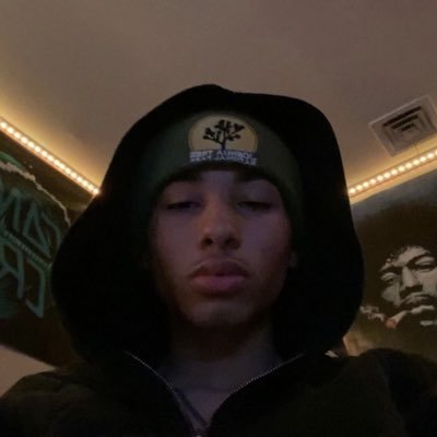 anutworld's profile picture. dm for removal