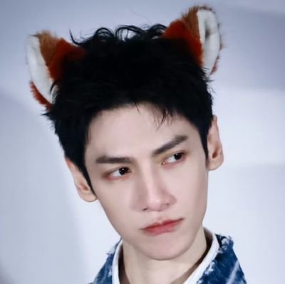 Sammy_jupiter54's profile picture. 𝐖𝐨𝐫𝐤𝐞𝐫𝐬 𝐨𝐟 𝐭𝐡𝐞 𝐰𝐨𝐫𝐥𝐝 𝐮𝐧𝐢𝐭𝐞; 𝐲𝐨𝐮 𝐡𝐚𝐯𝐞 𝐧𝐨𝐭𝐡𝐢𝐧𝐠 𝐭𝐨 𝐥𝐨𝐬𝐞 𝐛𝐮𝐭 𝐲𝐨𝐮𝐫 𝐜𝐡𝐚𝐢𝐧𝐬.