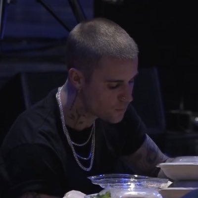 justin2025bieb's profile picture. @bennejatislerim