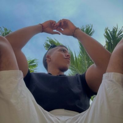 AlejooMm's profile picture. 