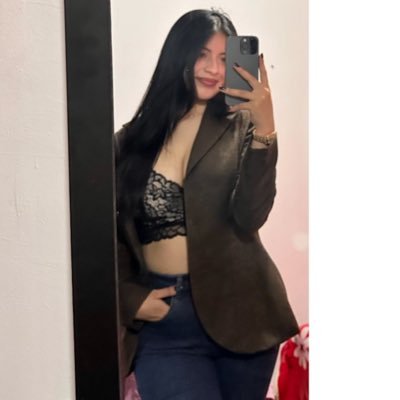 valeriag199's profile picture. Lawyer girl ❤️‍🔥