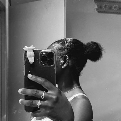 iambriya__'s profile picture. JERZ 🧞 || virtual diary