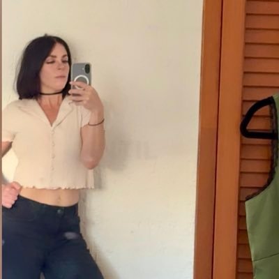 Pauzanela's profile picture. seaweed mermaid