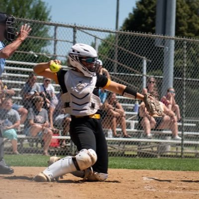 SchwennTay27's profile picture. CLHS 27’| Clear lake Softball,Basketball, and Track and Field| PO: C, 1&3B| R,R | H: 5’8| email: taylorschwenn9@gmail.com | phone number : #641-231-0863|GPA:3.6