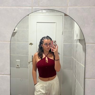 lautimoo's profile picture. “caminante, no hay camino. se hace camino al andar”