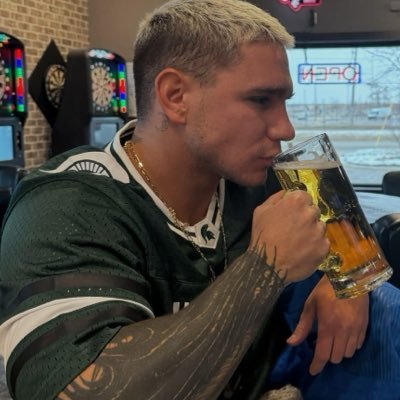 aquilitosprime's profile picture. 