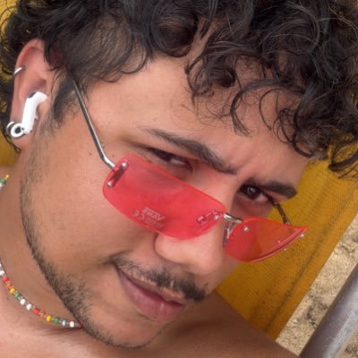 mapezbag's profile picture. karma’s a relaxing thought, aren't you envious that for you it’s not?