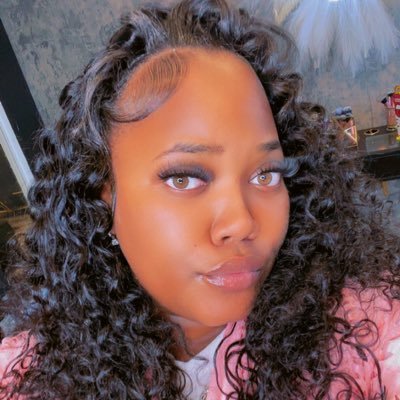 Indishariee's profile picture. 💘 Malcolm & Milani 💘