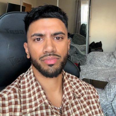 Rhxkib's profile picture. i don’t tweet much