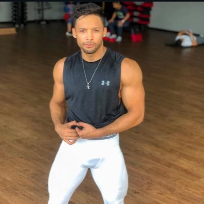 Atun_Con_Pan's profile picture. fetichista de los pelos y peludos 🤤😍🔥 / 26 años/ 20cm modelo fitness - sensual MORBOSO versatil love fetichismo 🍆😏👅