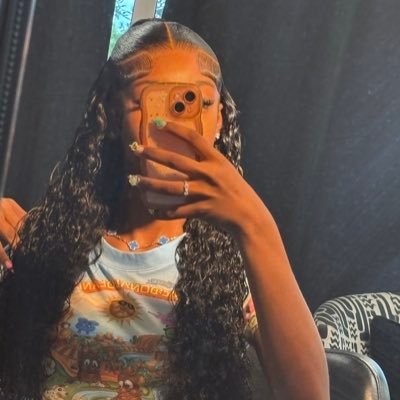 Tharealestmeme's profile picture. liltopprincess 🎀💚.