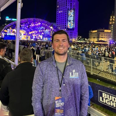 TheConnorWeb's profile picture. Social Media Manager - Theme Parks - NC State - Film 🎃 Lil' Boo's papa 🎃 (He/Him) My views are my own