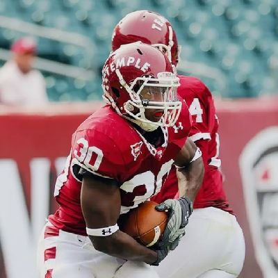 M_anBeee's profile picture. 