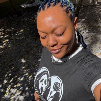 bampgoddess's profile picture. LSU ALUMNA 💛💜 | yeeyee 🐎