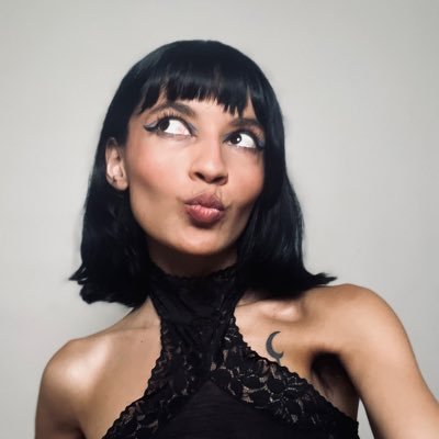 thetwistmom's profile picture. Mom of two, film critic and multifaceted creator. 🎬🇵🇷 • Writer @sensculture • Member @prcritics