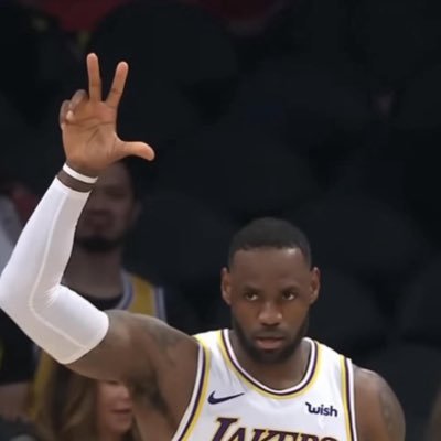 jakerusso_'s profile picture. '99 til infinity #RaiseHail #GreenWall