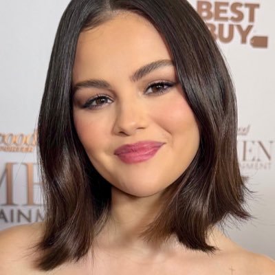 somm3lierdenov's profile picture. ✨Maite Perroni, Demi, Selena (as duas), novelas e livros✨ “No hate (sometimes), just love” ▪️conta secundária da @sommelierdenov