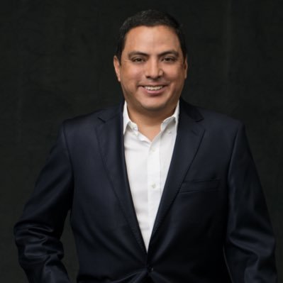 FranPalominoA's profile picture. Politólogo, Master en Comunicación Política y Gobernanza Estratégica @gwuniversity