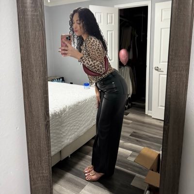 Yasssmine_Nunez's profile picture. No