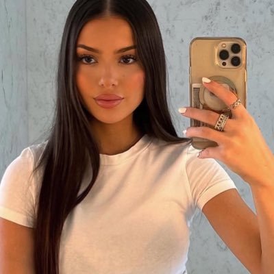 latriplevic's profile picture. Infinito te quiero ⭐️ @anahi @tinistoessel