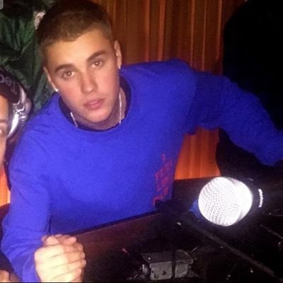 bizzlestin_6's profile picture. better at 70