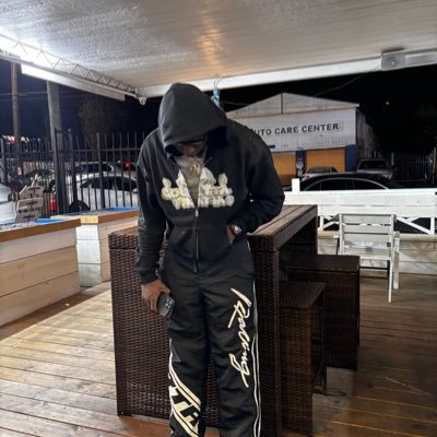 twoninemir's profile picture. 