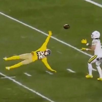 ItsNiqueNotNic's profile picture. at the end of the day the day gon end