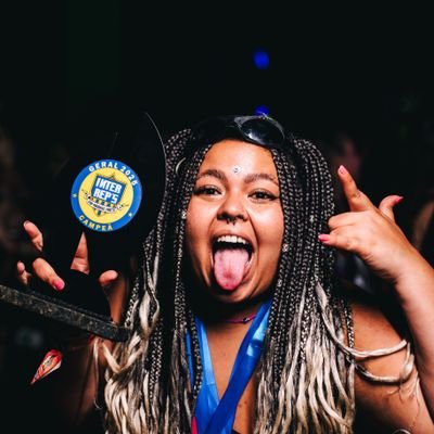 babicataia's profile picture. Aqui pela fofoca 👀
Rep. Coronelas 💕