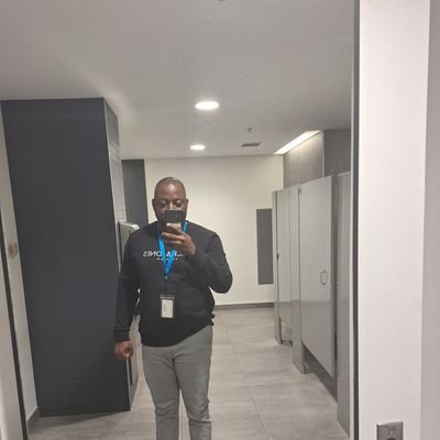 man_tonero's profile picture. Me//Chelsea Fan//Lover of good food.