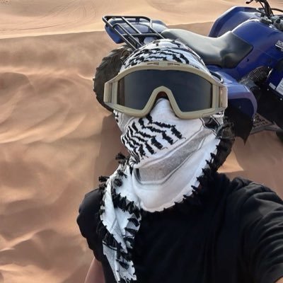 MrVinzaVinny's profile picture. 21 year old dev