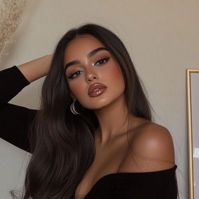 Aaayeeenn's profile picture. 