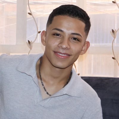 andignadx's profile picture. Activista digital